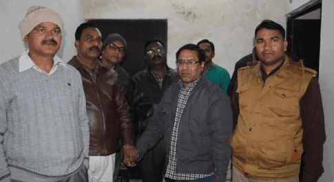चाय-पानी’ के नाम पर घूंस लेते हुए रंगे हाथों पकड़ा गया एलडीए का बाबू