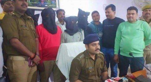 पुलिस ने मुठभेड़ में 25 हजार का ईनामी बदमाश चार सा‍थियों समेत गिरफ्तार, तीन तमंचा-कारतूस व दो बाइक बरामद