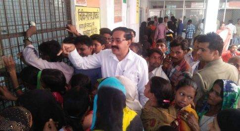 अस्पताल में लापरवाही से मौत हुई तो मैं स्वयं दर्ज कराऊंगा एफ.आई.आर: असलम राईनी