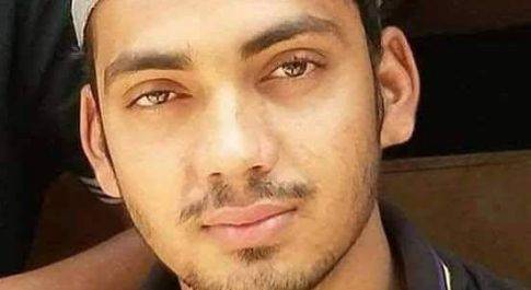 14 महीने बाद सऊदी अरब से पहुंची बेटे की लाश देख बिलख पड़े घर के लोग, हजारों की भीड़ ने किया सुपुर्दे ख़ाक