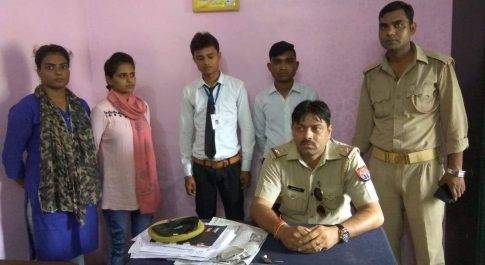 एण्टी रोमियो स्क्वाड द्वारा की गयी कार्यवाही