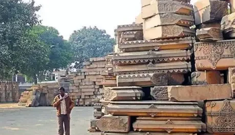वेदांती ने दावा करते हुए कहा – 2019 के पहले कभी भी शुरू हो सकता है राम मंदिर का निर्माण