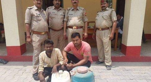 अबैध शराब के विरुद्ध चलाये गए अभियान में दो गिरफ्तार