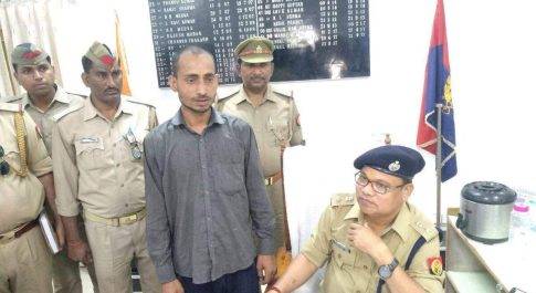हत्या कांड का खुलासा, हत्यारोपी अभियुक्त गिरफ्तार, आला कत्ल बरामद