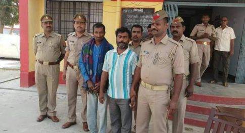 नेपाल ले जाये जा रहे 6 बैल के साथ दो अभियुक्त गिरफ्तार।