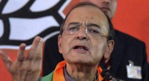 जेटली ने पूछा कांग्रेस से सवाल – क्या महात्मा गांधी और सरदार पटेल के पिता का नाम किसी को पता था?