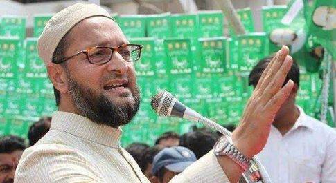 ओवैसी ने कहा -मोदी ने कहा था कि न खाऊंगा, न खाने दूंगा, तो अालोक वर्मा को हटाकर किसे बचा रहे हैं?