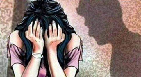 महिला को बंधक बनाकर कई दिनों तक किया गया रेप,मुख्य आरोपी फरार