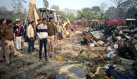 बिस्किट फैक्ट्री में आग लगने से पांच मजदूरों की हुई मौत,8 झुलसे