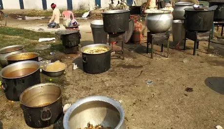 मटन-चिकेन बिरयानी भी मुसलमान कार्यकर्ताओं को रिझाने में नाकाम, JDU के कार्यक्रम में खाली रही कुर्सियां