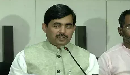 साठ साल तक देश पर राज करने वाली कांग्रेस को सरकार चलाते वक्त मुसलमानों की याद नहीं आती थी: शाहनवाज हुसैन