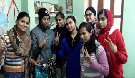 सात सहेलियों की टोली ने रक्तदान कर बचा चुकी हैं अब तक दर्जनों जीवन