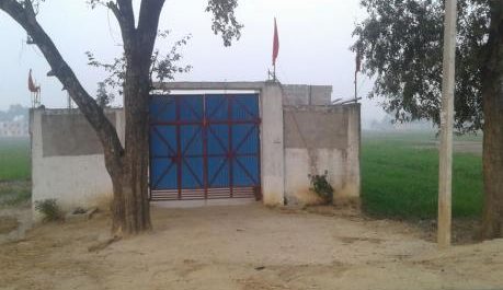 आश्रम में 3 साध्वियों के साथ बंदूक की नोक पर दुष्कर्म