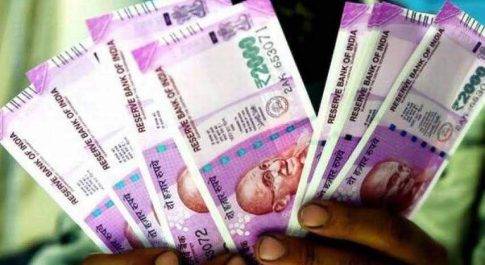 डॉलर के मुकाबले भारतीय मुद्रा में लगातार गिरावट जारी,रुपया 72.73 पर पहुंचा