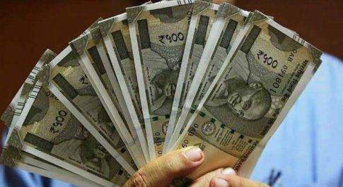 कई राज्यों में कैश की किल्लत,सरकार ने की नोटों की छपाई तेज 24 घंटे से हो रही है छपाई