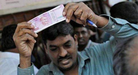 अब सैलरी पर भी GST की मार,बढ़ेगा टैक्स का बोझ?