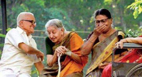 बुजुर्ग माता-पिता को नजर अंदाज करने वालो की खैर नहीं, मोदी सरकार कर रही है सख्त सजा की तैयारी