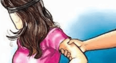 अस्पताल में महिला तीमारदार से सफाईकर्मी ने की छेड़छाड़