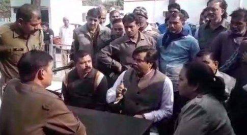 बीजेपी नेता ने कहा मुकदमा खत्म करो और हिंदुओं का रखा करो ध्यान, वीडियो हुआ वाइरल