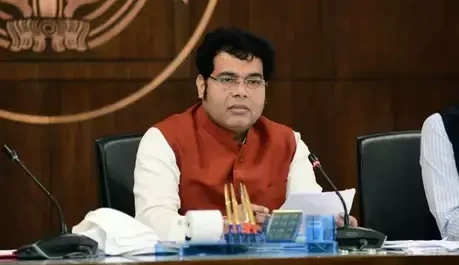 योगी की कैबिनेट बैठक में पीएम नरेंद्र मोदी के ड्रीम प्रोजेक्ट पर लगी मुहर