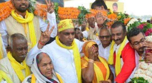 मैं सत्ता का स्वाद चखने के लिए नहीं आया, गरीबों के लिए लड़ाई लड़ने आया हूं,ये लड़ाई लड़ूं या भाजपा का गुलाम बनकर रहूं?:ओम प्रकाश राजभर
