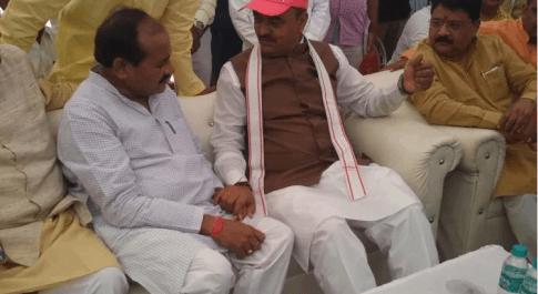 शोक संवेदना व्यक्त करने पहुंचे डिप्टी सीएम केशव मौर्य ने कहा -हर हाल में होगा अयोध्या में भव्य राम मंदिर का निर्माण