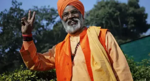 बीजेपी सांसद साक्षी महराज ने कहा-2019 चुनाव से पहले होगा राम मंदिर का निर्माण