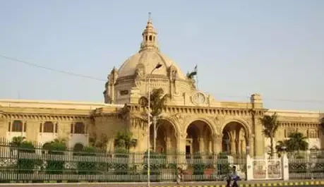 एसपी पीलीभीत ने सभापति के समक्ष पेश होकर मांगी माफ़ी