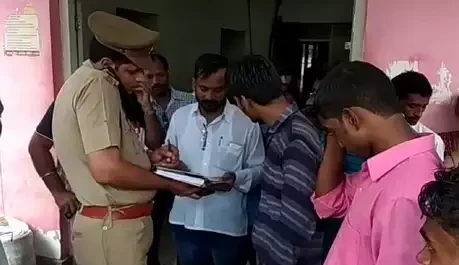 फैक्ट्री में काम कर रहे तीन मजदूरों की मौत से मचा हड़कंप, दो की हालत गंभीर