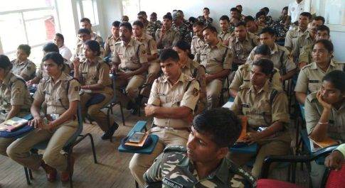 सशस्त्र सीमा बल के अधिकारियों का मानव तस्करी पर हुआ सघन प्रशिक्षण