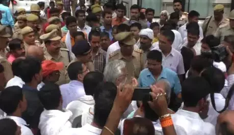 बाइक सवार बदमाशों ने अधिवक्ता की गोली मार कर की हत्या