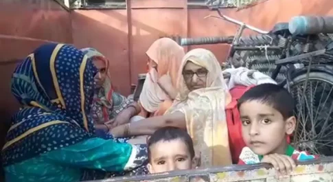 दबंगों से परेशान होकर यूपी के एक हिंदू परिवार ने गांव छोड़कर उत्तराखंड में शरण ली