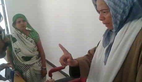बीजेपी की नगर पंचायत अध्यक्ष की दबंगई, जड़ दिया फरियादी को थप्पड़