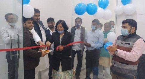 एच डी एफ़ सी की घण्टा घर ब्रांच पर गोल्ड लोन का हुआ शुभारंम्भ