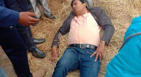 जाको राखे सांईया मार सके न कोई दुर्घटनाग्रस्त हुईं कार, बाल-बाल बचे कार सवार