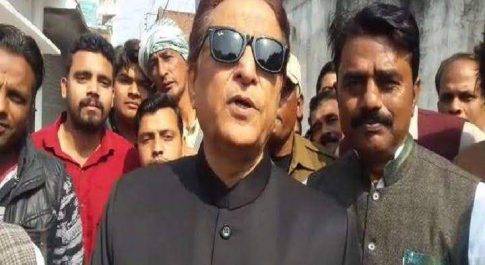 योगी और अखिलेश में बुनियादी फर्क है,एक पर 302 का केस है, दूसरे पर नहीं :आज़म खान