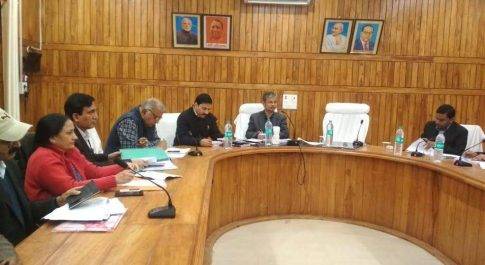 नोडल अधिकारी ने की विकास प्राथमिकता कार्यक्रमों की समीक्षा