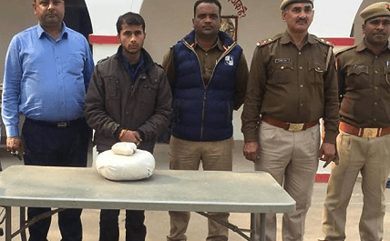 2 किलो 700 ग्राम गांजे के साथ 1 गिरफ्तार 