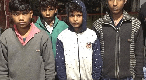 भारत से तस्करी कर 4 बच्चों को ले जा रहे थे नेपाल, पुलिस ने किया 2 को गिरफ्तार