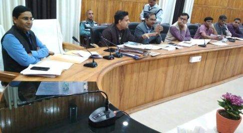 निर्वाचन हेतु विभिन्न मदों/सामग्री की दर निर्धारण हेतु राजनैतिक दलों के साथ बैठक सम्पन्न