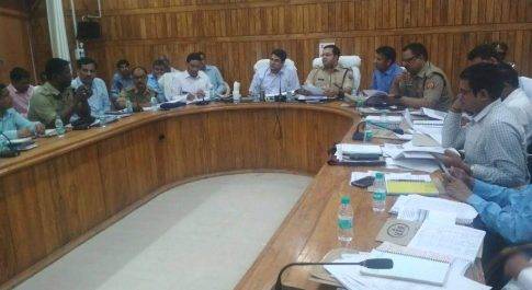 सुरक्षा कर्मियों के ठहरने के लिए चिन्हित भवन में उचित प्रबन्ध के दिये गये निर्देश