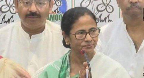 बीजेपी के लिए लोकसभा चुनावों में 100 सीटें जीतना भी मुश्किल होगा: ममता बनर्जी