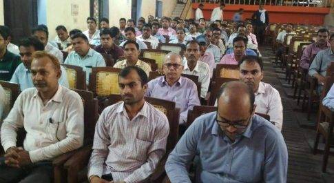 प्रशिक्षित किये गये पीठासीन व मतदान अधिकारी प्रथम 