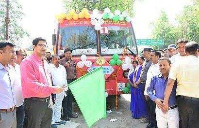 मतदाता जागरूकता एक्सप्रेस ने जनपद में जगायी शत-प्रतिशत मतदान की अलख