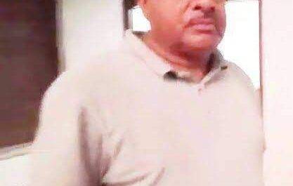 वाह बहराइच पुलिस!जहाँ महिलाओं व बच्चियों सहित बच्चे भी सुरक्षित नहीं, भीड़ की गिरफ्त में फंसा पुलिसकर्मी