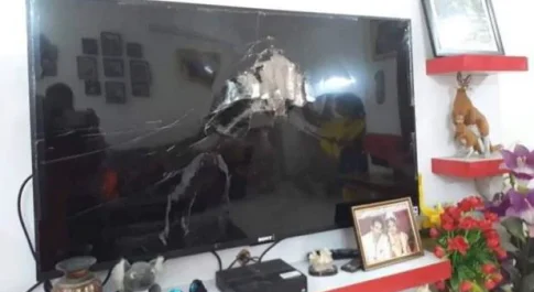 BJP प्रत्याशी के घर पर हुआ हमला, तृणमूल कांग्रेस पर लगे आरोप 