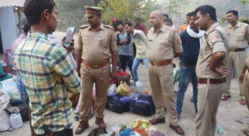 अयोध्या प्रयागराज हाईवे पर यात्रियों से भरी बस अनियंत्रित होकर पेड़ से टकराई, 12 लोग घायल