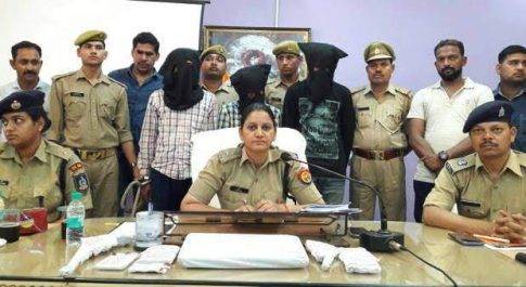 बैंक मित्रों से हुई लूट का राजफाश, तीन लुटेरे गिरफ्तार