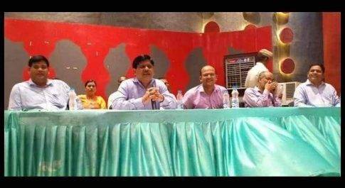 महराजगंज मे शतप्रतिशत मतदान के लिए जिलाधिकारी द्वारा आदेश