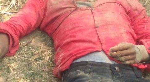 अनियंत्रित बाइक गड्ढे मे गिरी चालक की मौत